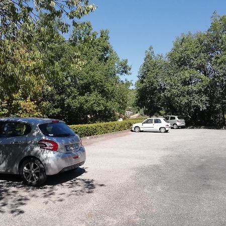 Résidence les chênes blancs Appartement T2 Gréoux-les-Bains Exterior foto